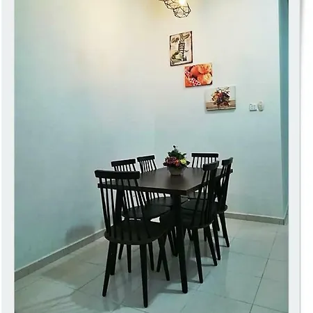 Fazz Homestay Melaka Exterior photo